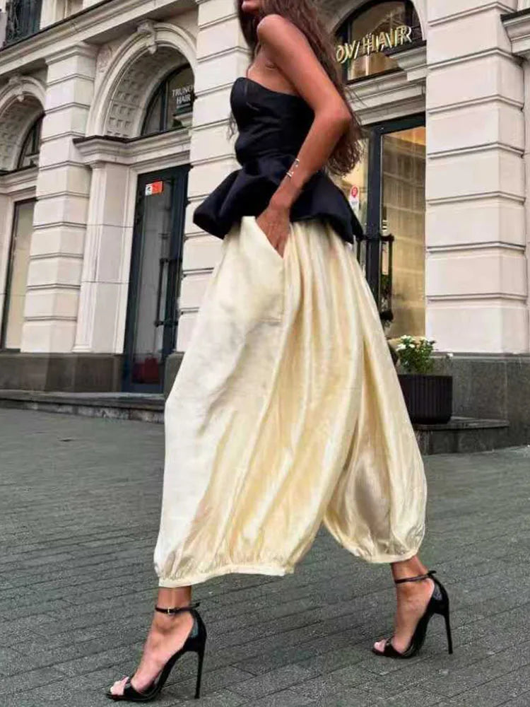 סט מכנס וטופ-שירה