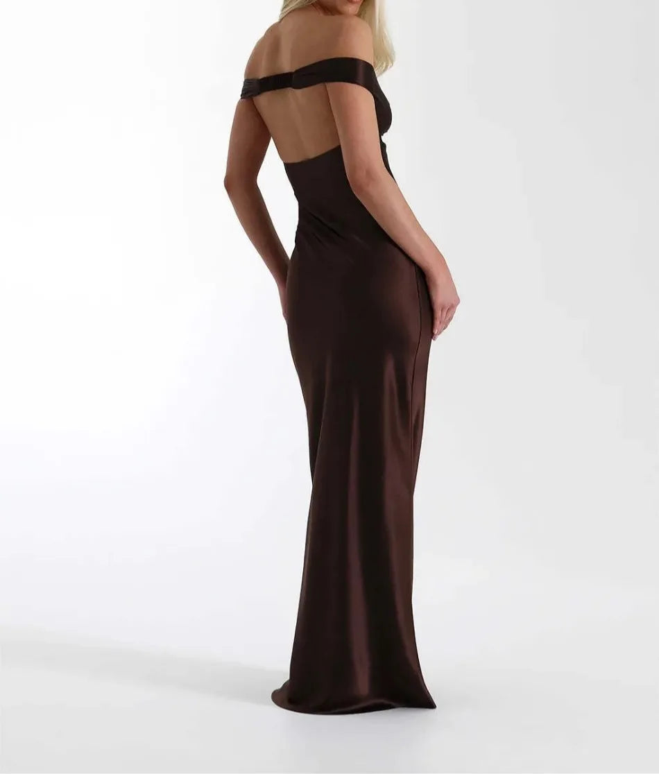 שמלת סאטן-רותם