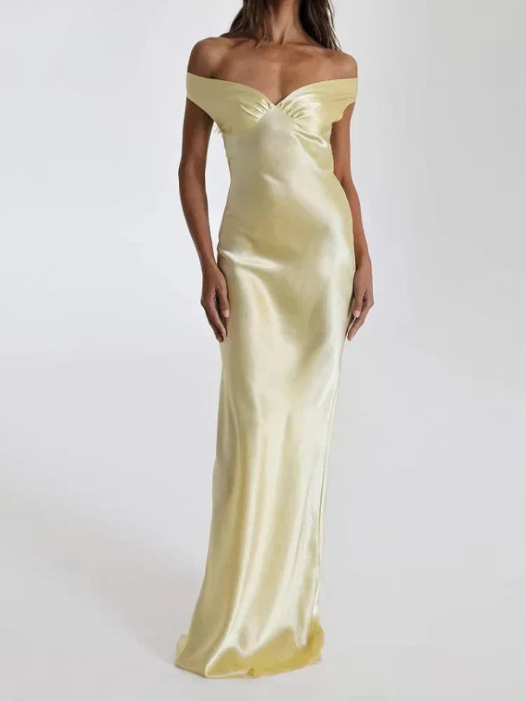 שמלת סאטן-רותם