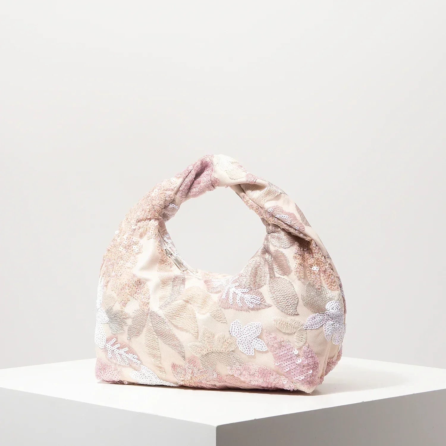 Noctis - תיק דגם